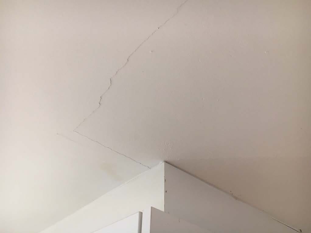 You Ve Got Wall Cracks What Can You Do About Them